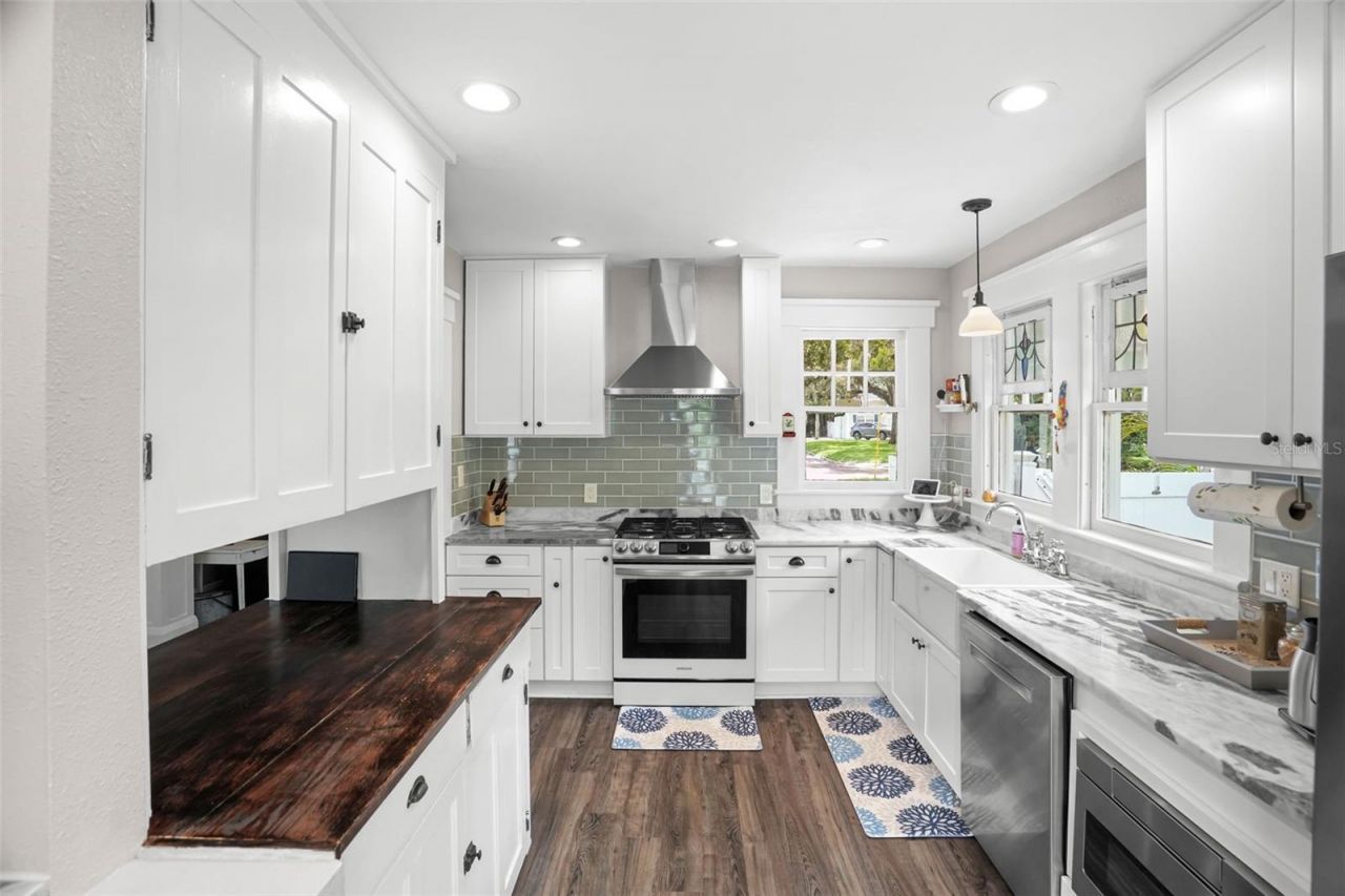 636 Wilkie Street, Dunedin, FL 34698 Photo