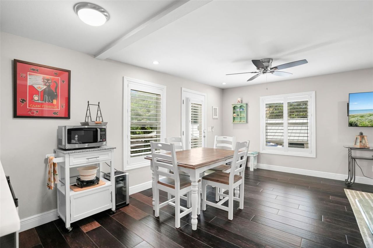 636 Wilkie Street, Dunedin, FL 34698 Photo