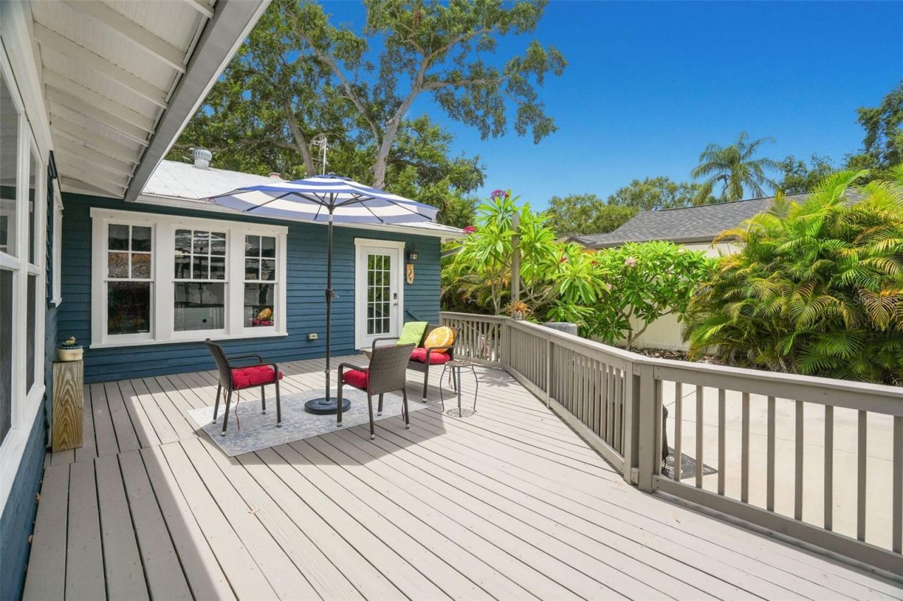 636 Wilkie Street, Dunedin, FL 34698 Photo