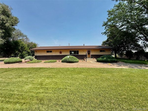 2209 Hillside Road , Pueblo, CO 81006