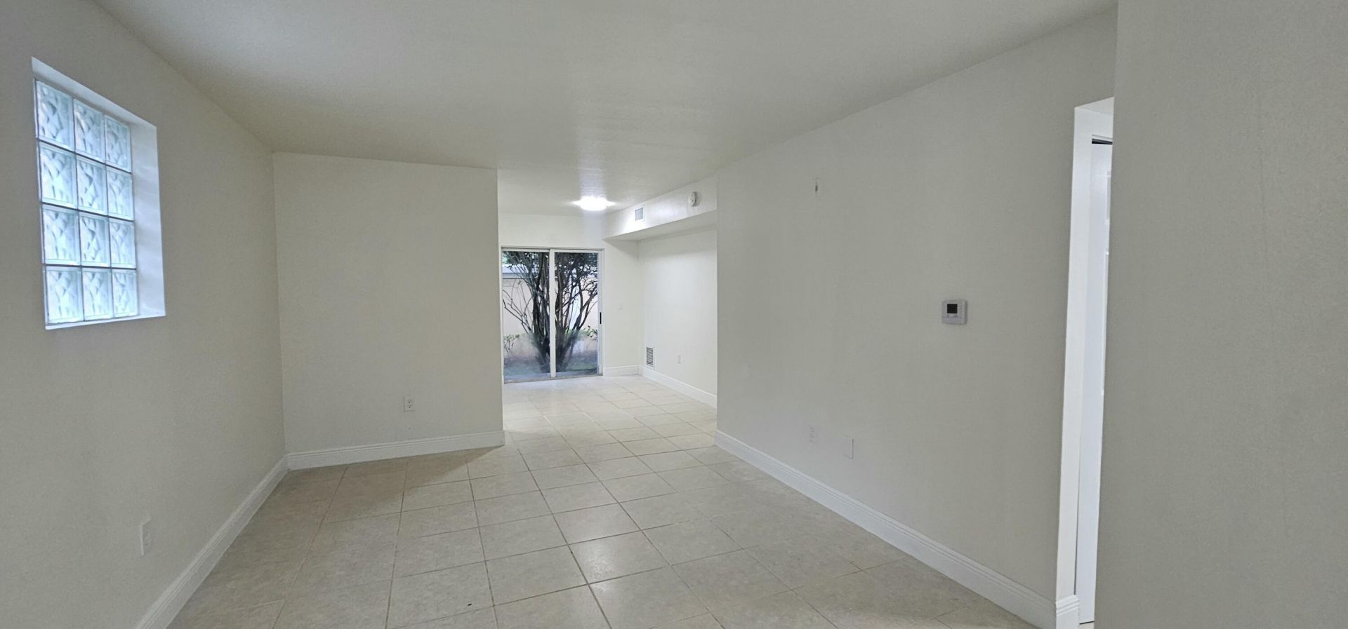 3770 N Jog Road, Unit 101, West Palm Beach, FL 33411 Photo