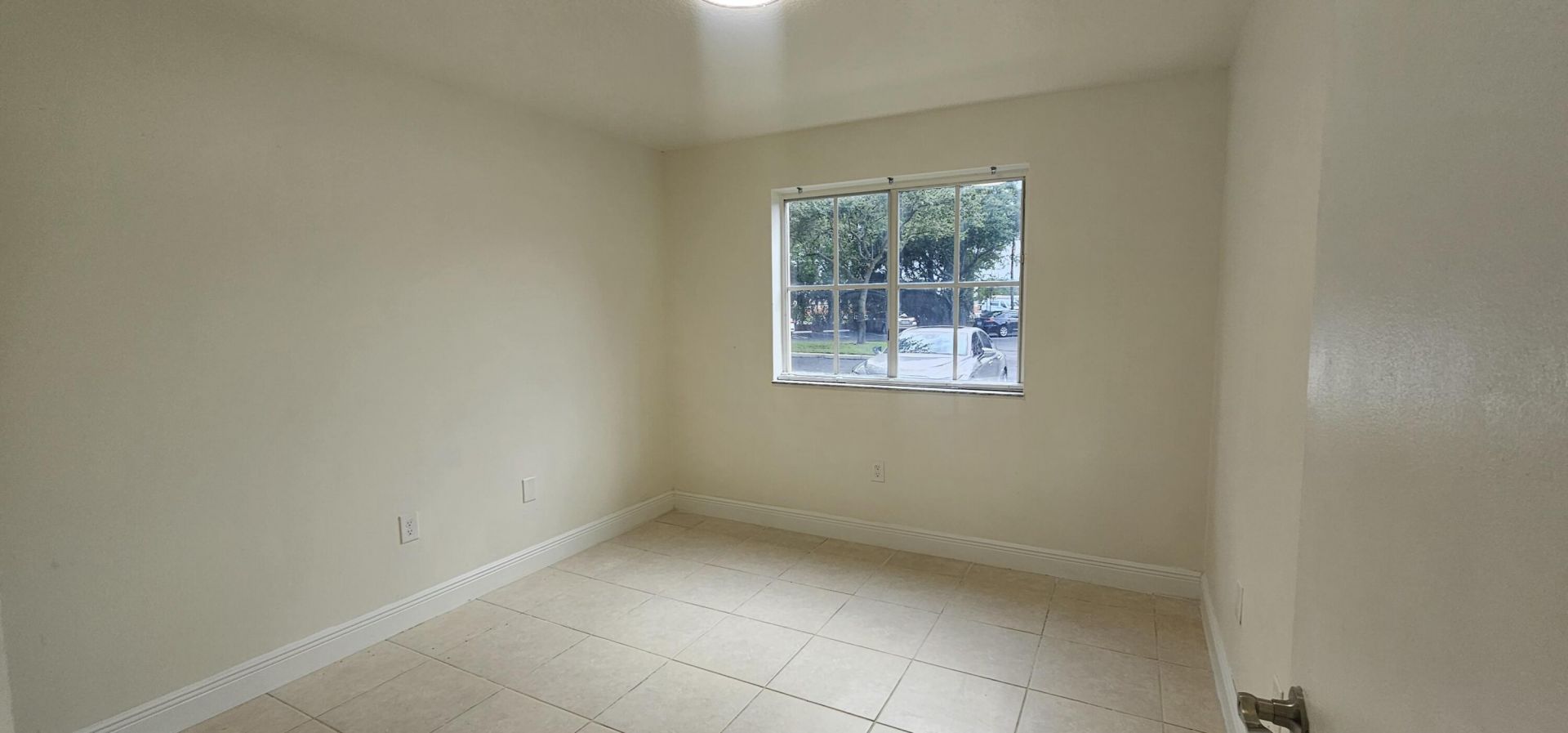 3770 N Jog Road, Unit 101, West Palm Beach, FL 33411 Photo