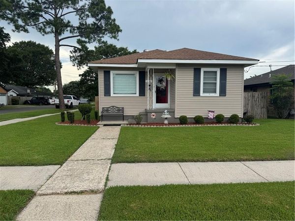 1301 HUDSON Street , Kenner, LA 70062
