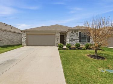 4632 Benham Drive, Fort Worth, TX 76036