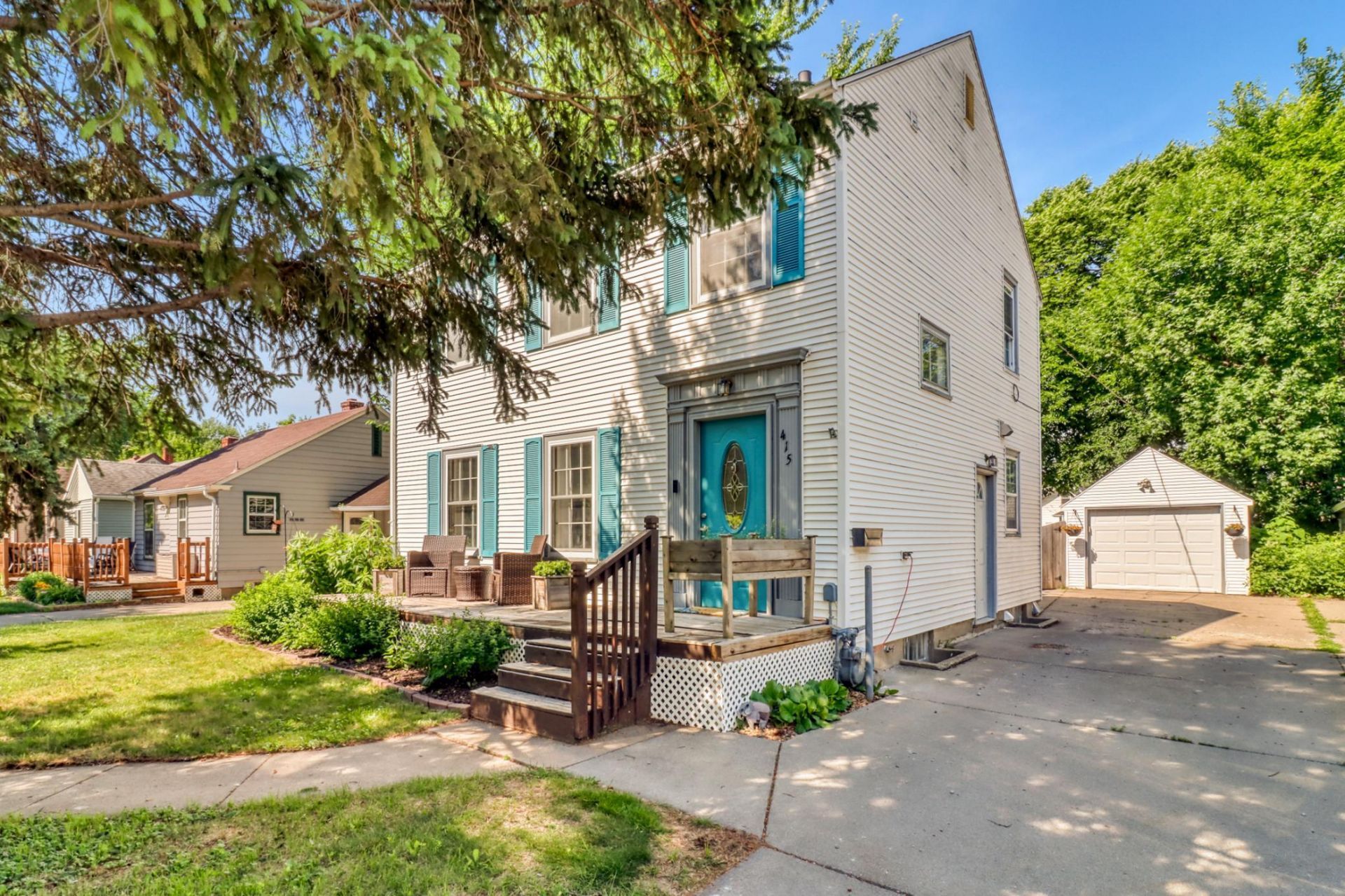 415 12th Street N primary photo