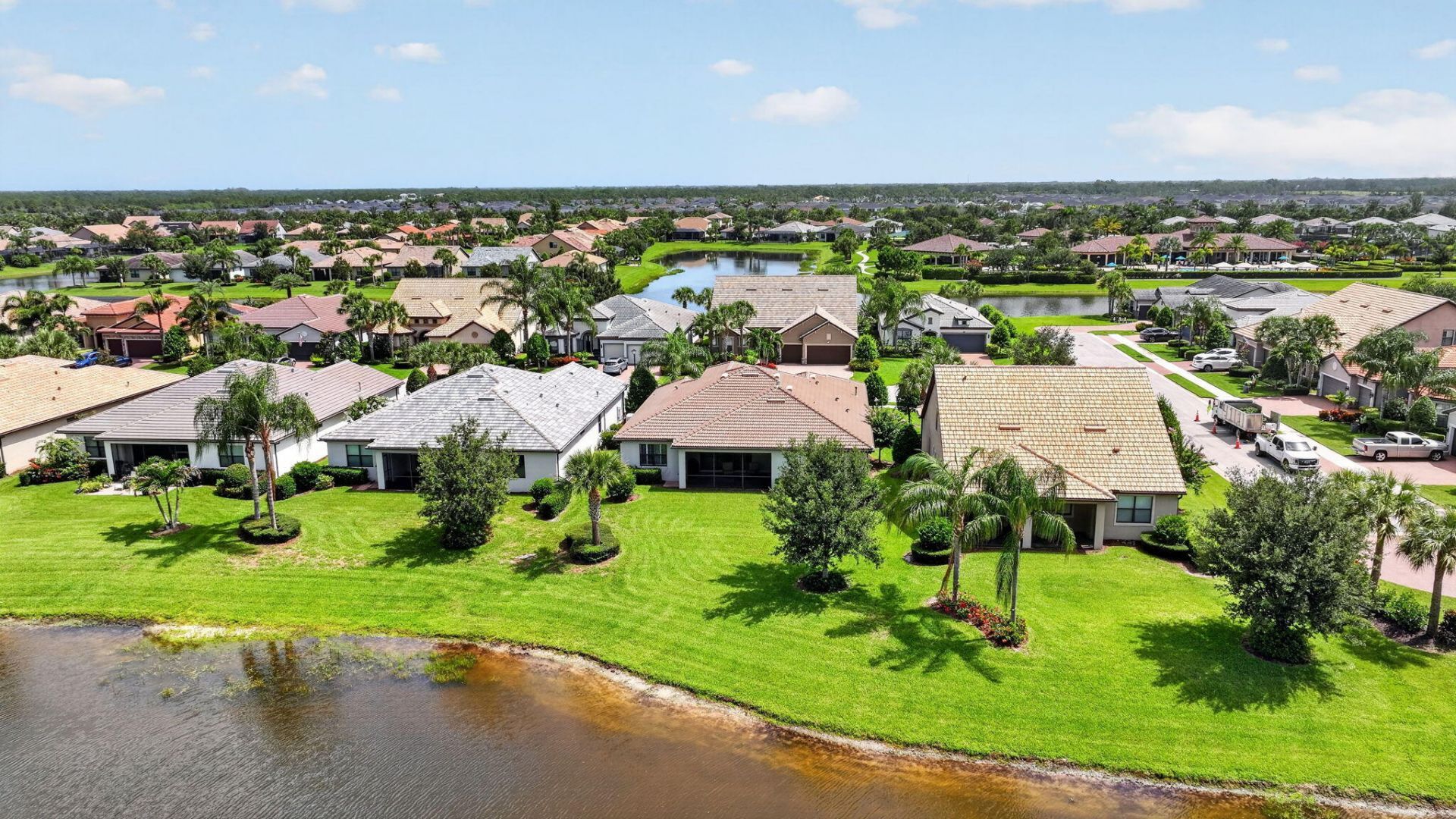 604 SE Monteiro Drive, Port Saint Lucie, FL 34984 Photo