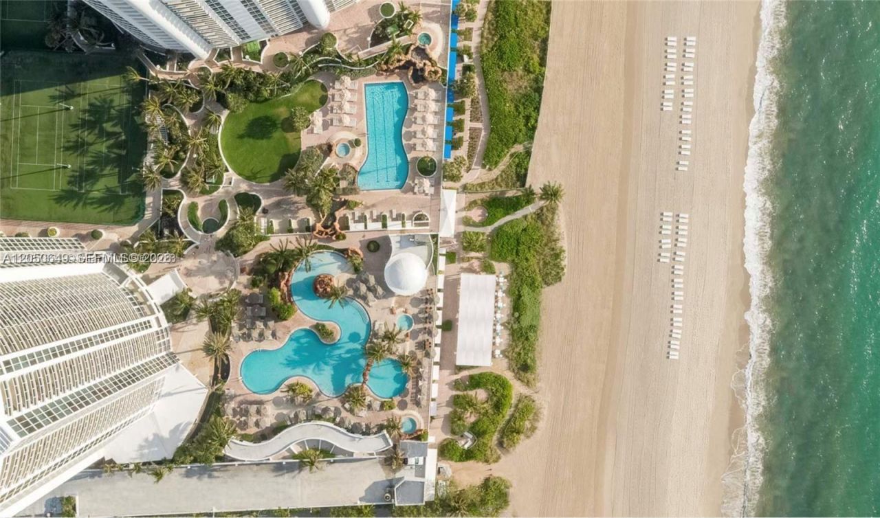 18001 Collins Ave , Unit 1814, Sunny Isles Beach, FL 33160 Photo