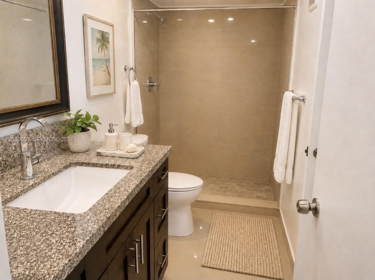 100 Lakeview Dr, Unit 316, Weston, FL 33326 Photo