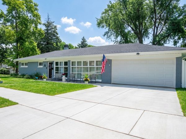 323 E Taylor Road , Lombard, IL 60148