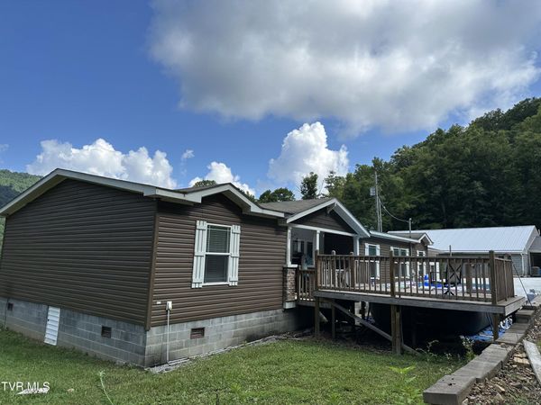 172 Cavalier Drive, Big Stone Gap, VA 24219
