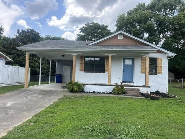 802 Cedar Drive SE, Cleveland, TN 37323