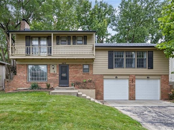 1617 NE 50th Street, Kansas City, MO 64118
