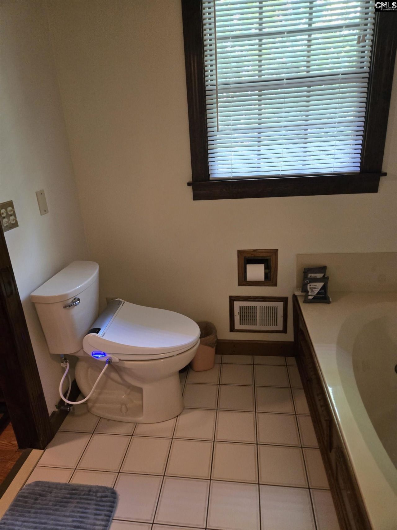 37 Windsor Cove  Photo 10