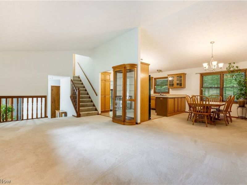 563 Kapity Drive, Mogadore, OH 44260 Photo 17