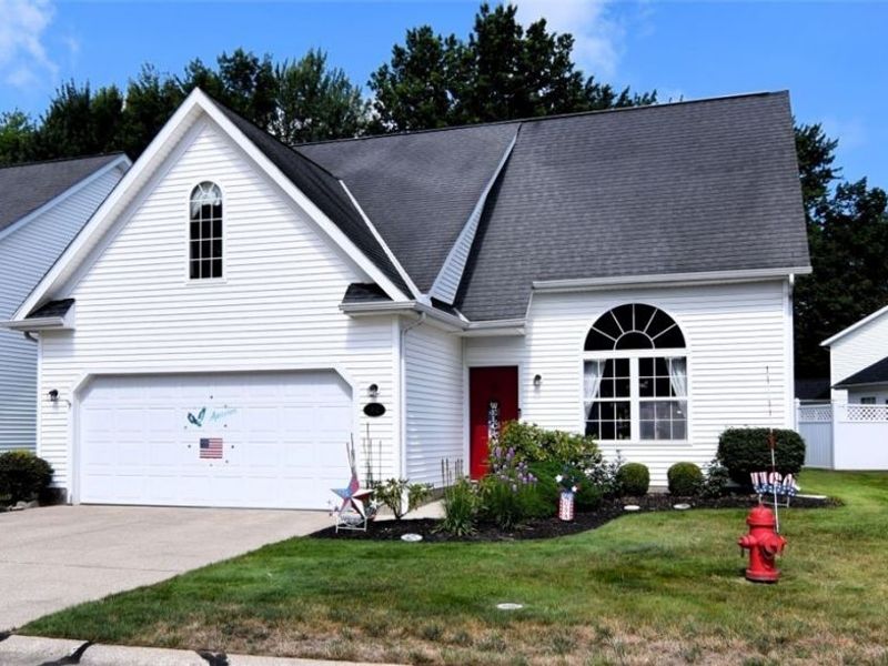 702 Jonquil Lane, Madison, OH 44057 Photo 1