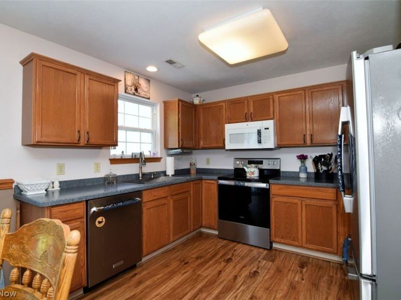 702 Jonquil Lane, Madison, OH 44057 Photo 15