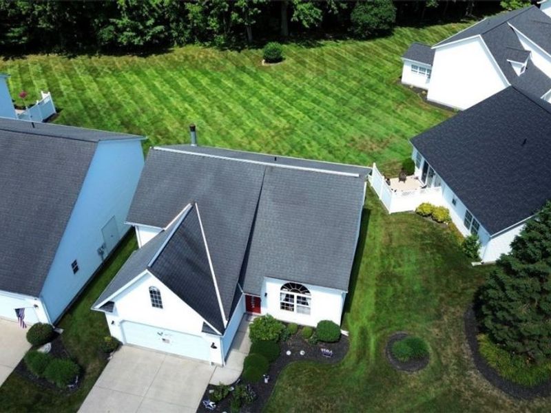 702 Jonquil Lane, Madison, OH 44057 Photo 3