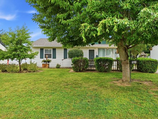 1096 Moncrief Avenue , Columbus, OH 43207