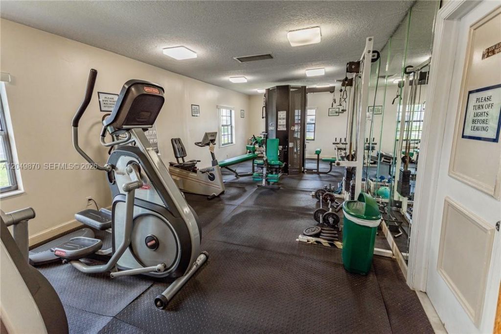 110 Cypress Club Dr, Unit 108, Pompano Beach, FL 33060 Photo
