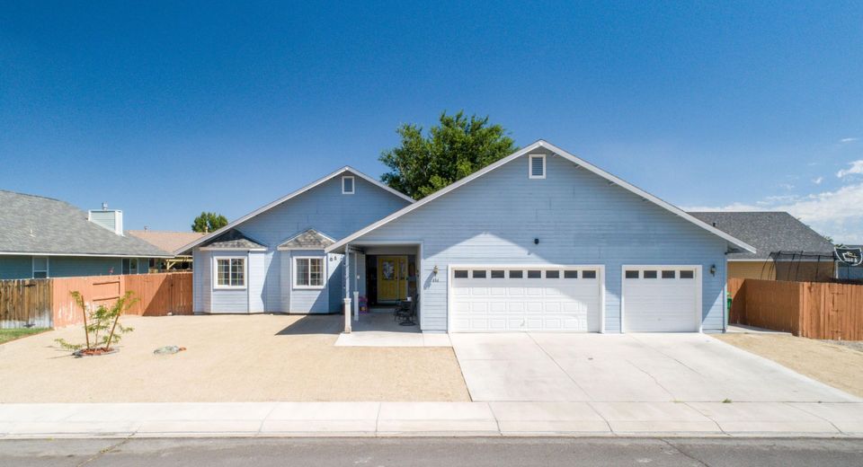 454 Mallard Way, Fernley, NV 89408 Photo