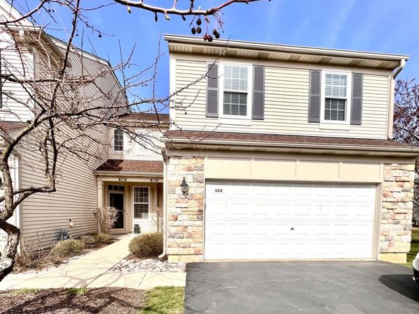 623 Shakespeare Drive , Grayslake, IL 60030