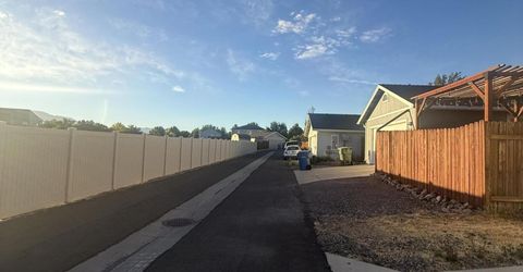 1394 Pin Oak Drive, Gardnerville, NV 89410 Photo