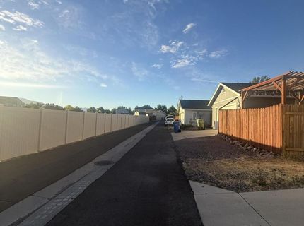1394 Pin Oak Drive, Gardnerville, NV 89410 Photo