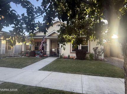 1394 Pin Oak Drive, Gardnerville, NV 89410 Photo