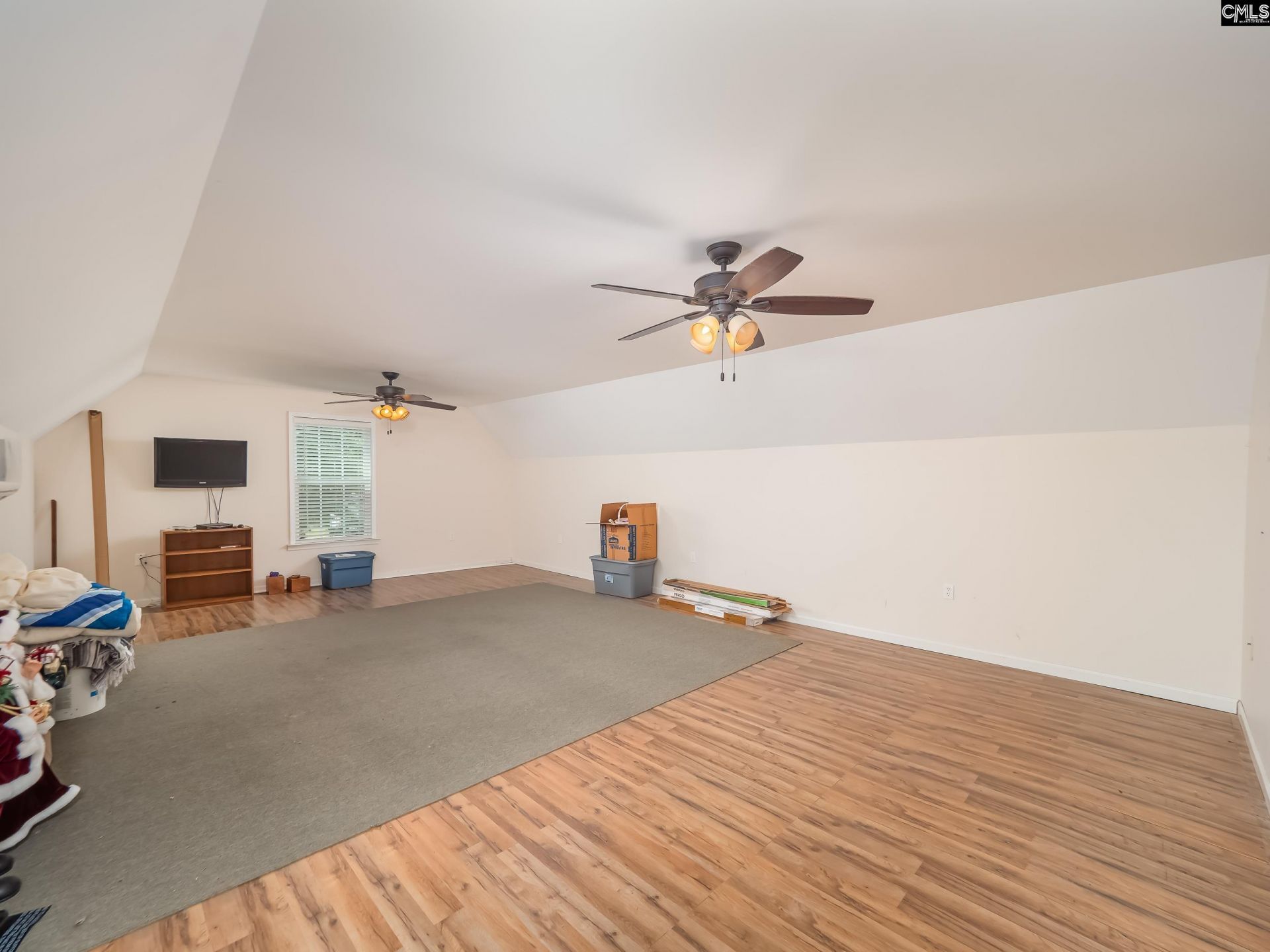 105 Little Creek Drive  Photo 25