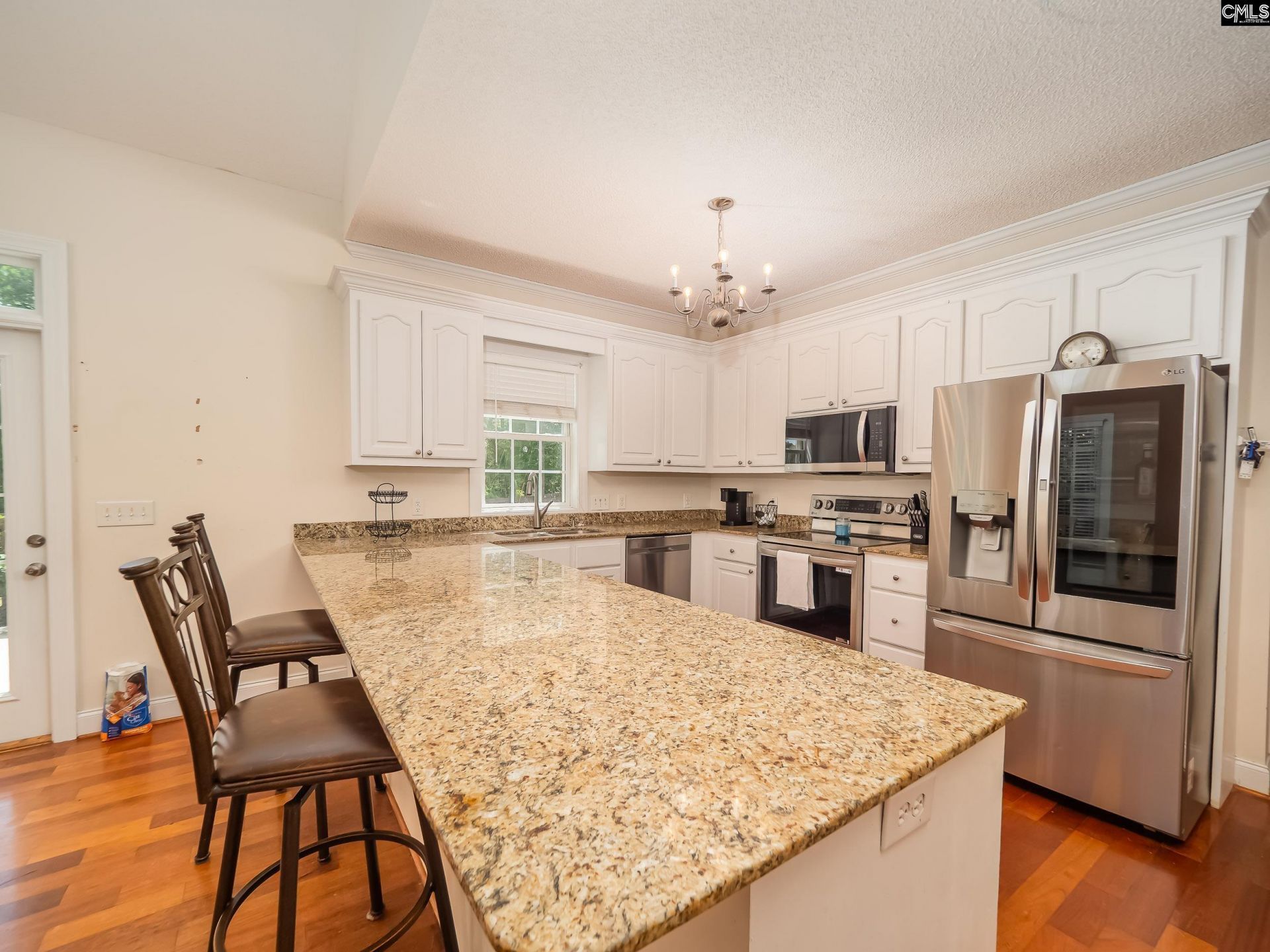 105 Little Creek Drive  Photo 4