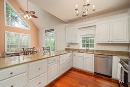 105 Little Creek Drive  photo 4