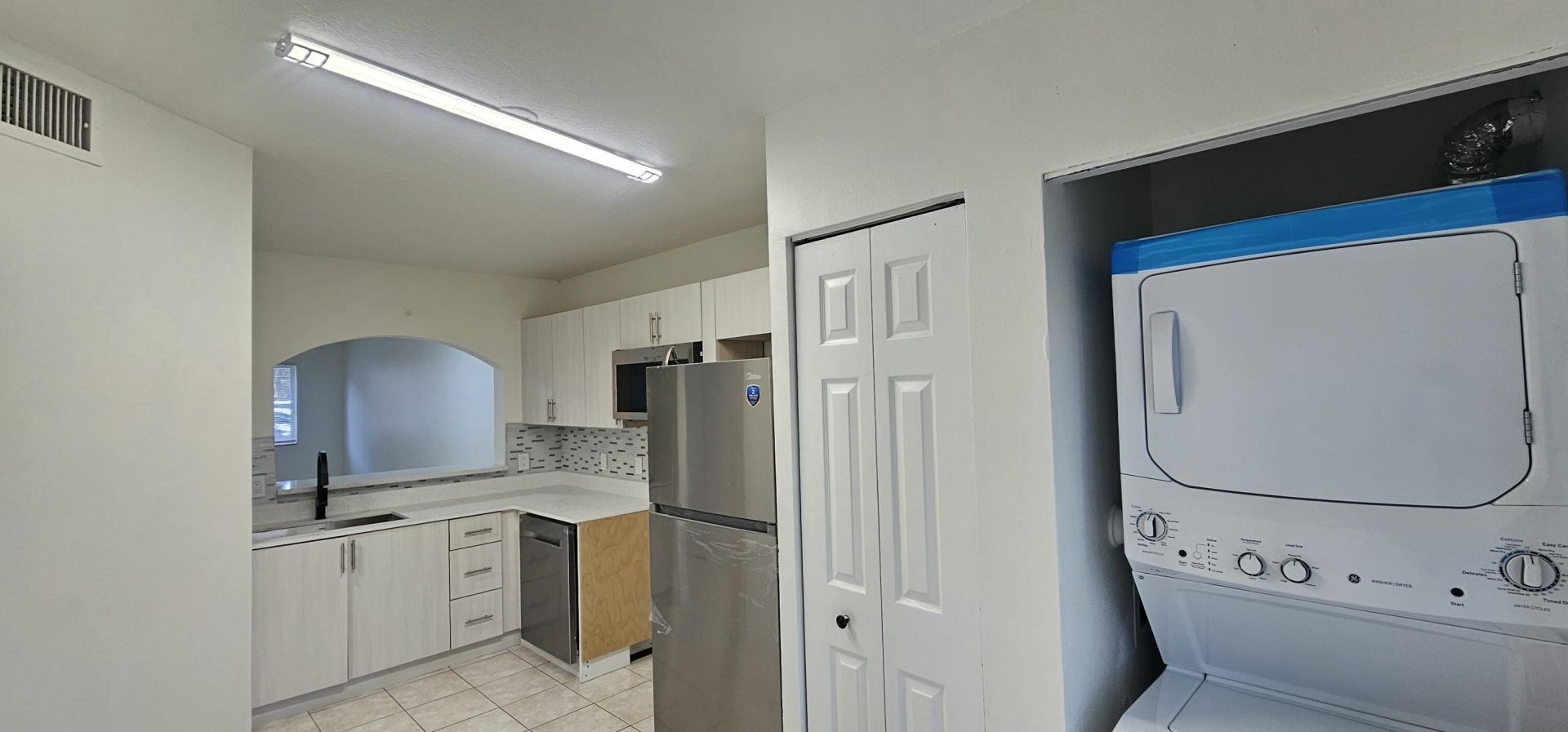 3810 N Jog Road, Unit 102, West Palm Beach, FL 33411 Photo