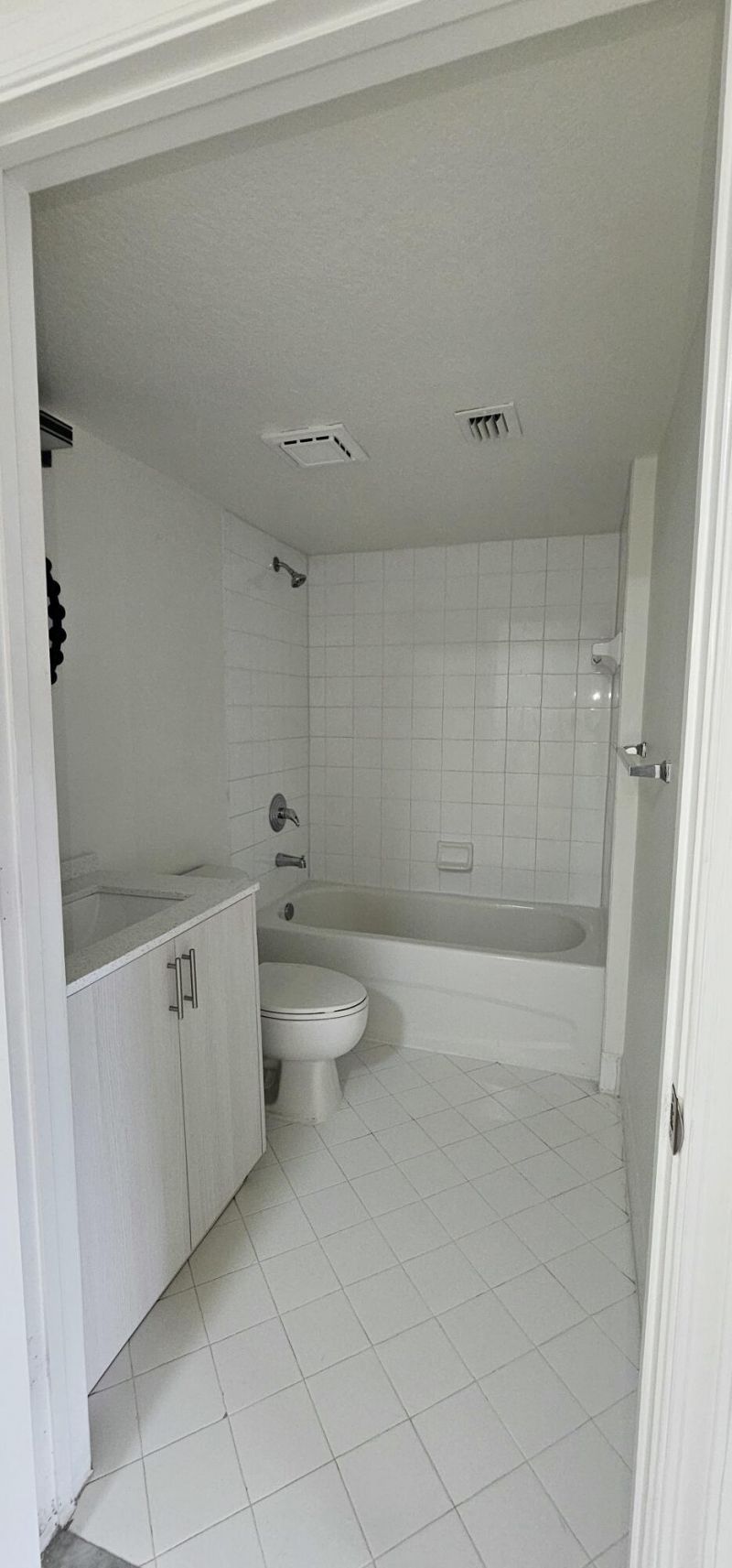 3810 N Jog Road, Unit 102, West Palm Beach, FL 33411 Photo