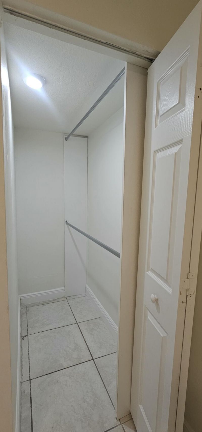 3810 N Jog Road, Unit 102, West Palm Beach, FL 33411 Photo