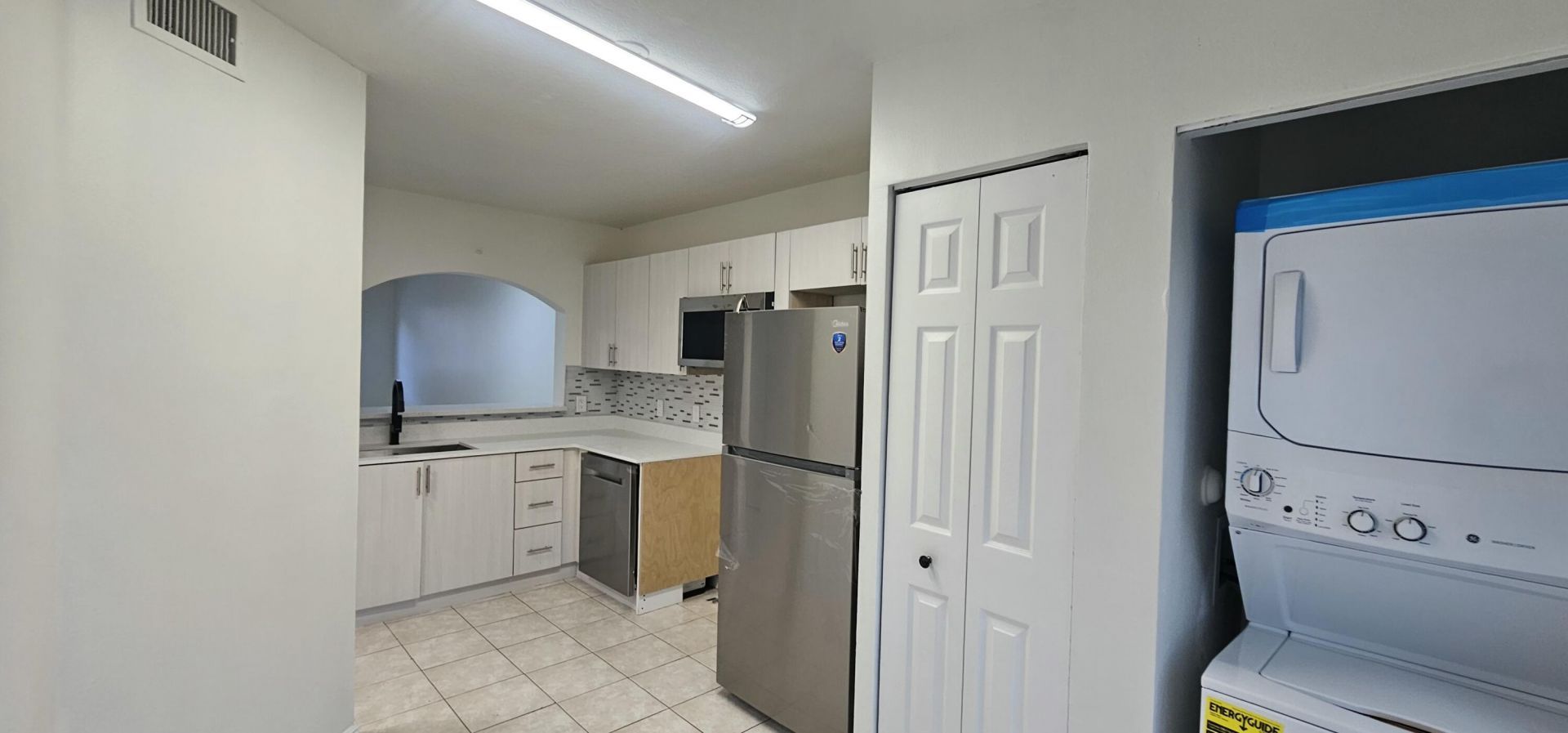 3810 N Jog Road, Unit 102, West Palm Beach, FL 33411 Photo