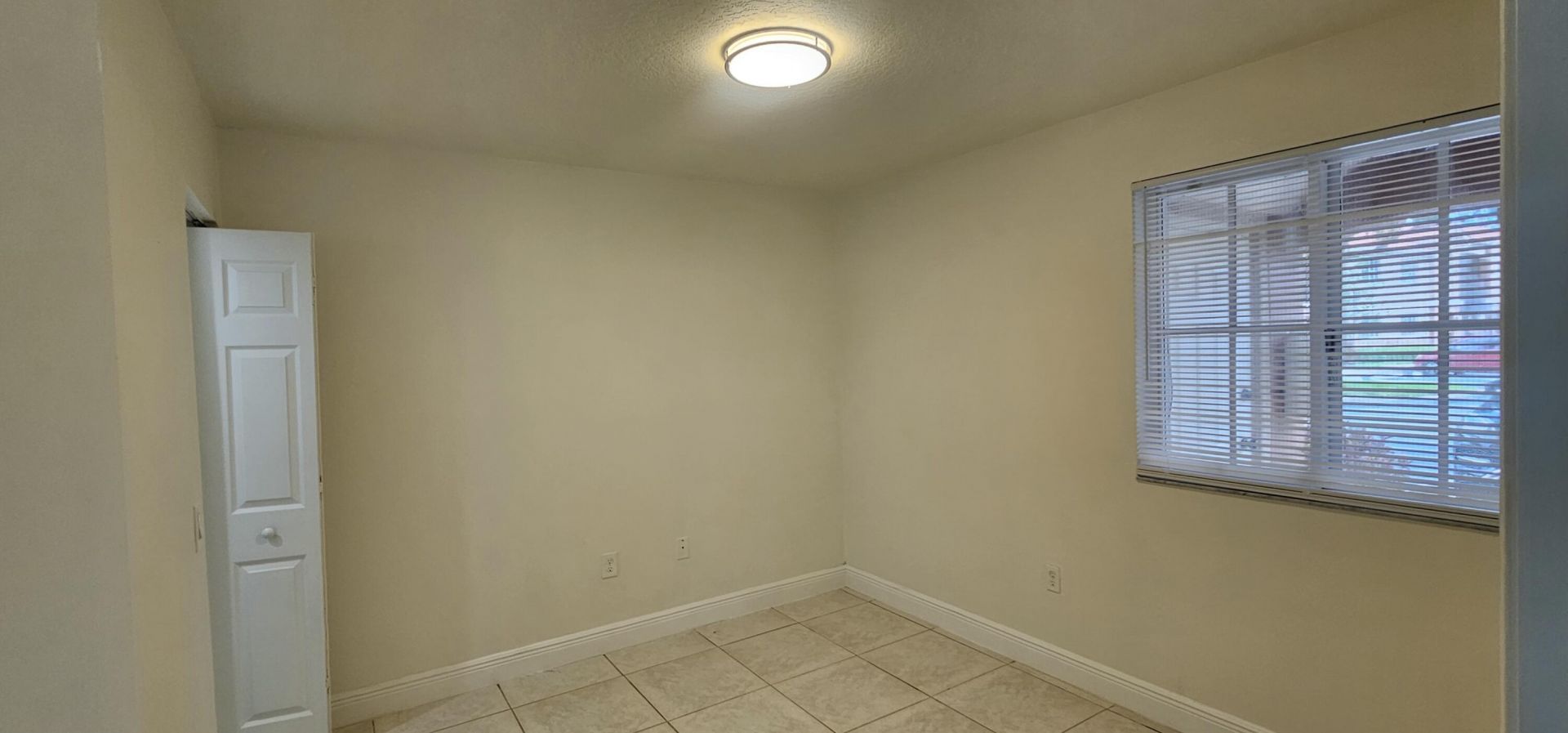 3810 N Jog Road, Unit 102, West Palm Beach, FL 33411 Photo
