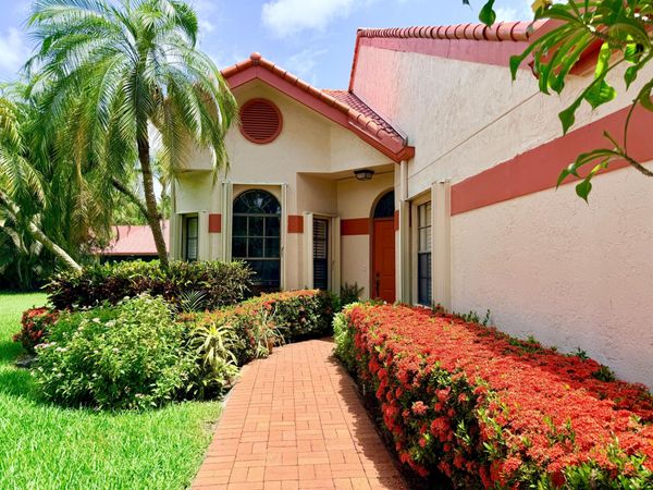 7520 Lexington Club Boulevard, Unit A, Delray Beach, FL 33446