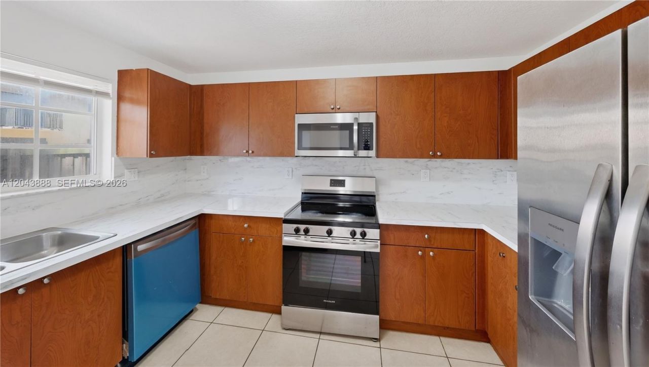14070 SW 260th St , Unit 103, Homestead, FL 33032 Photo