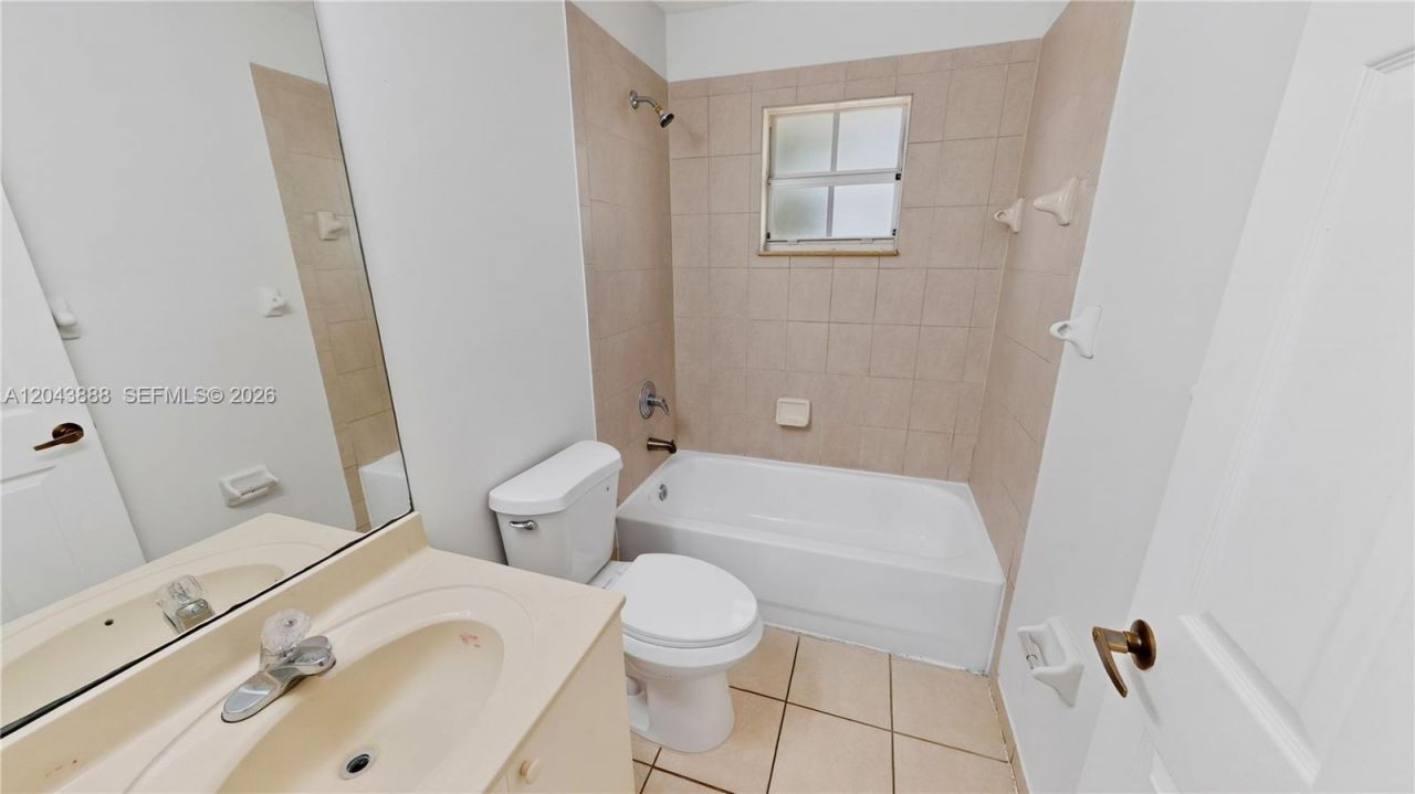 14070 SW 260th St , Unit 103, Homestead, FL 33032 Photo