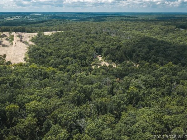 Geronimo Springs-Tract 4, Macks Creek, MO 65786