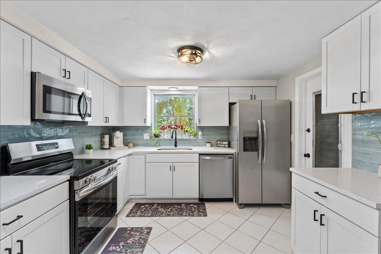 10914 Oakdale Avenue , Port Richey, FL 34668 Photo
