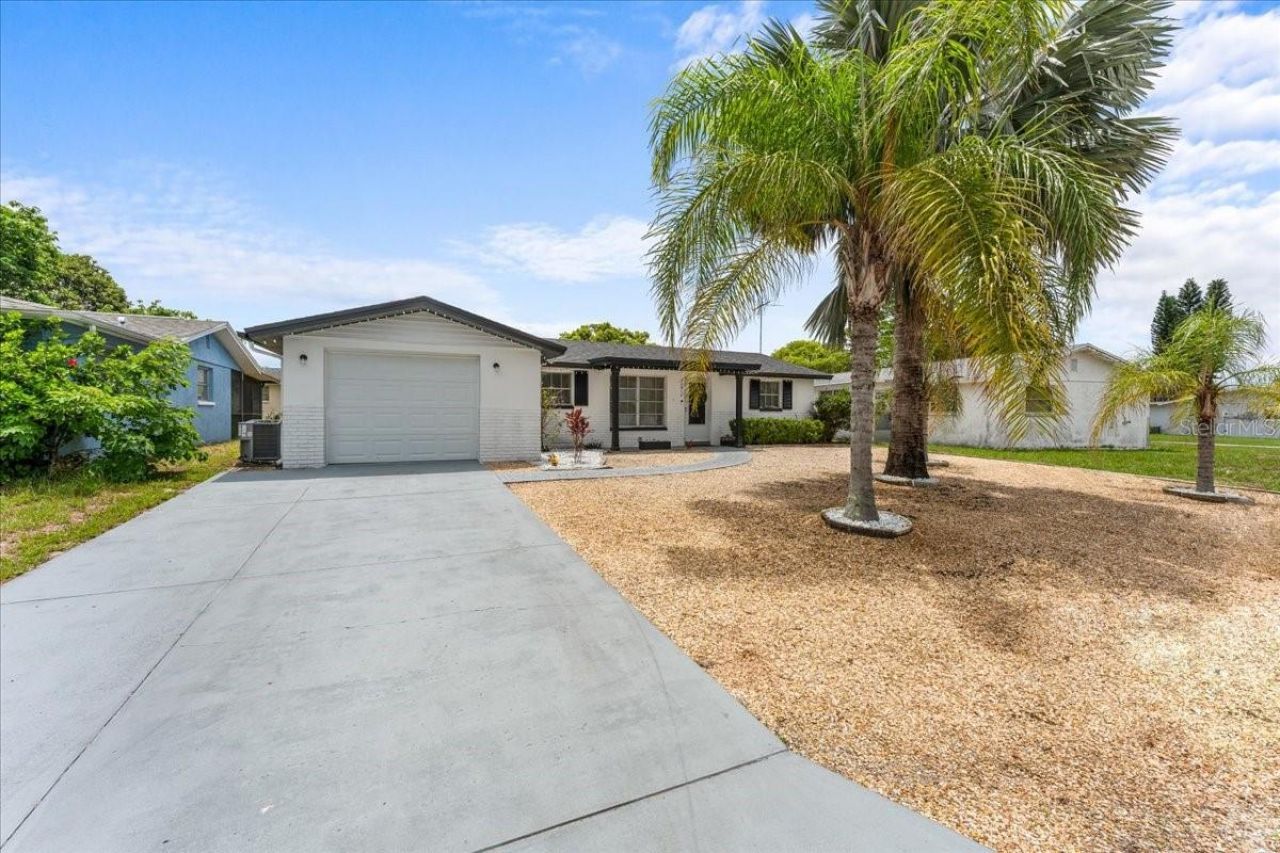 10914 Oakdale Avenue , Port Richey, FL 34668 Photo