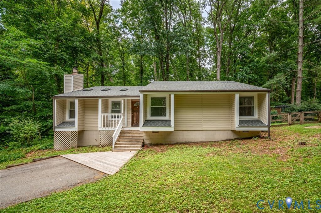 7368 Longview Drive, Richmond, VA 23225 Main Photo