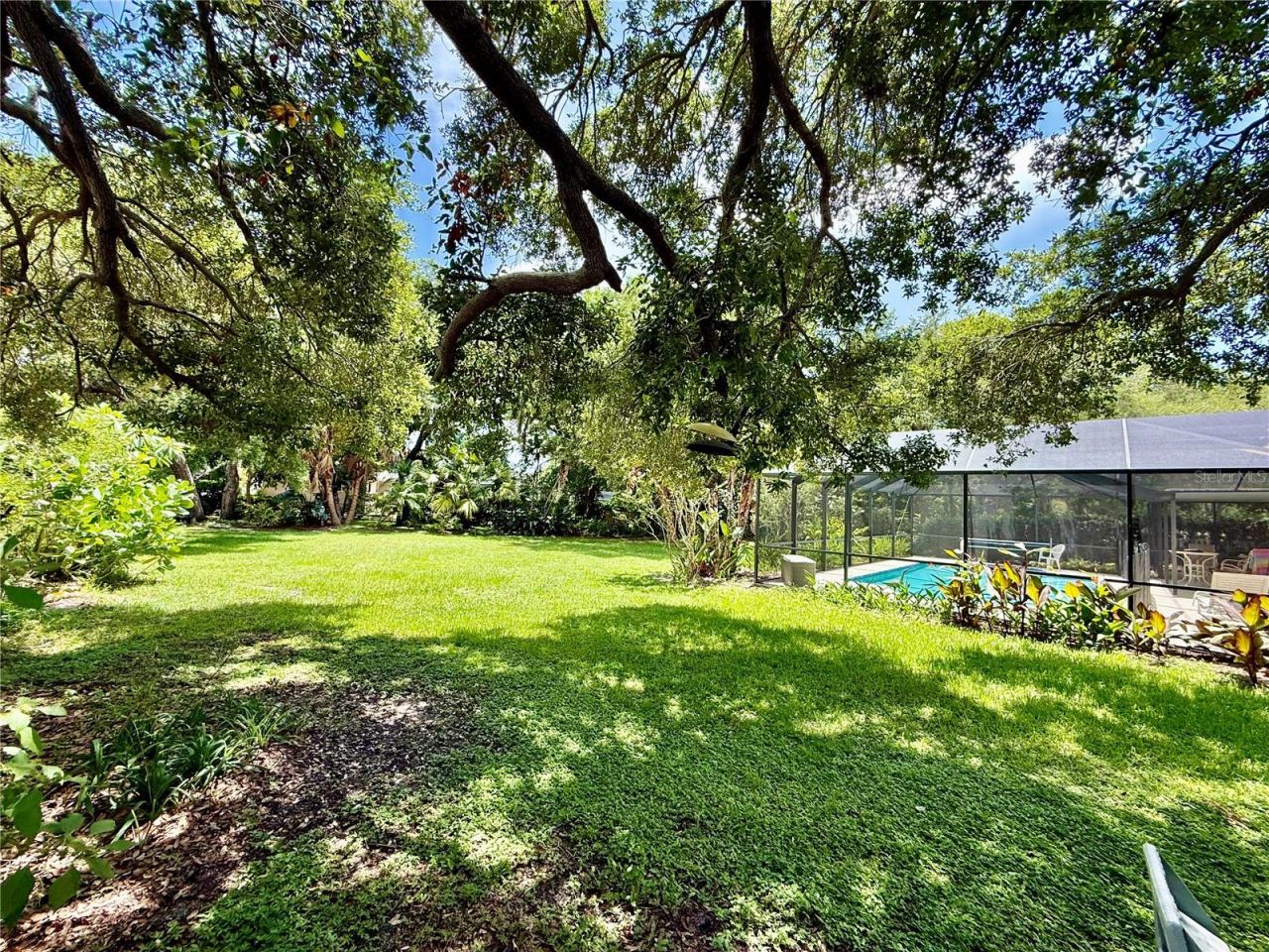 918 Bay Breeze Terrace , Largo, FL 33770 Photo