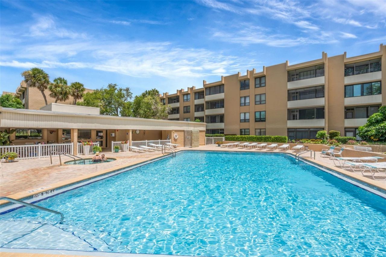 2614 Cove Cay Drive, Unit 102, Clearwater, FL 33760 Photo