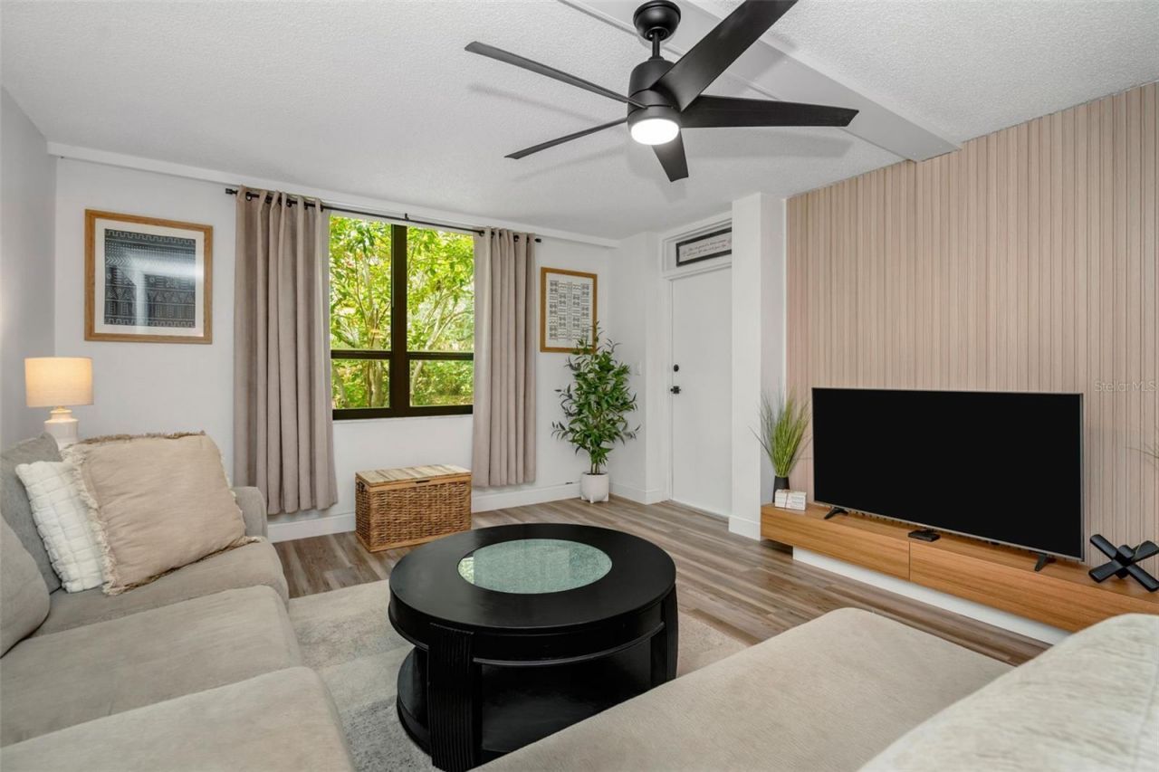 2614 Cove Cay Drive, Unit 102, Clearwater, FL 33760 Photo