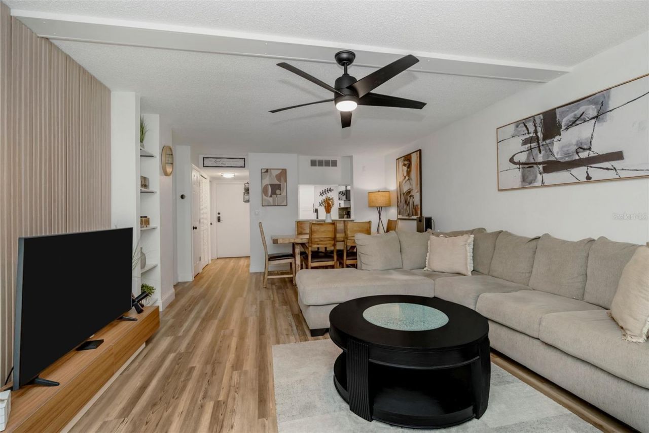 2614 Cove Cay Drive, Unit 102, Clearwater, FL 33760 Photo