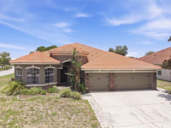 11530 OYSTER BAY CIRCLE , NEW PORT RICHEY, FL 34654