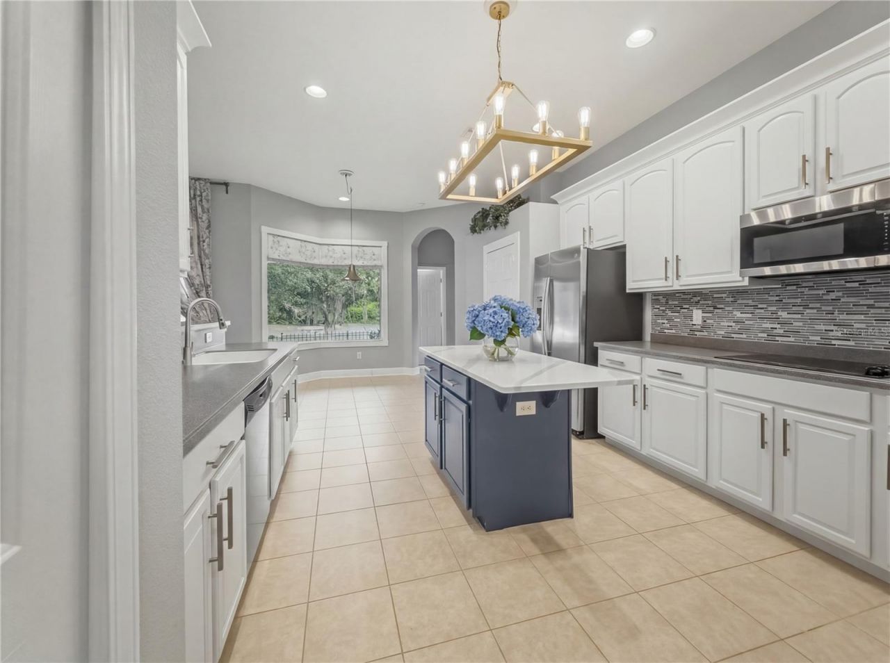 11530 Oyster Bay Circle , New Port Richey, FL 34654 Photo
