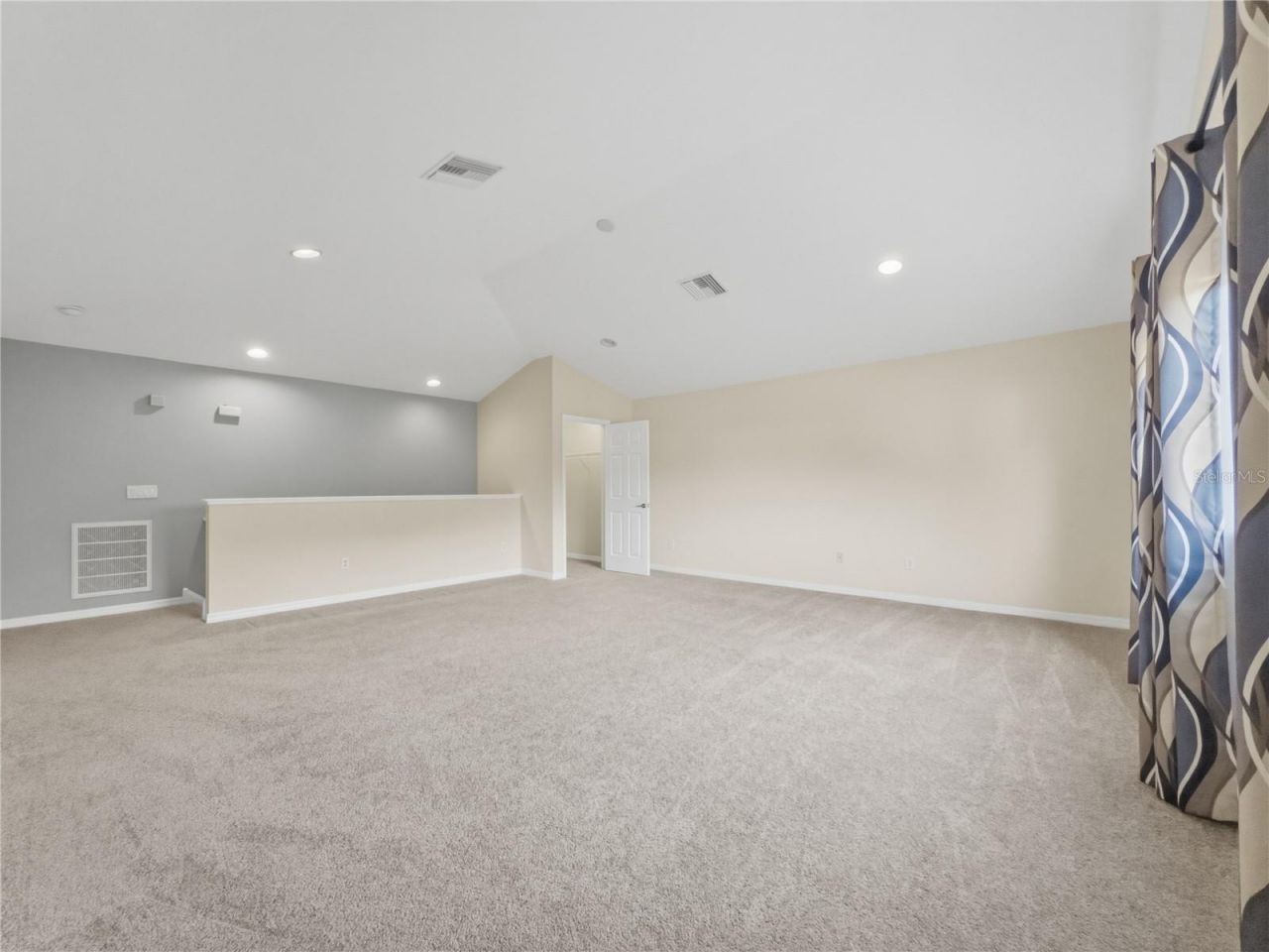 11530 Oyster Bay Circle , New Port Richey, FL 34654 Photo